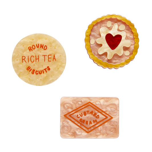 A Biscuit or Three Mini Brooch Set